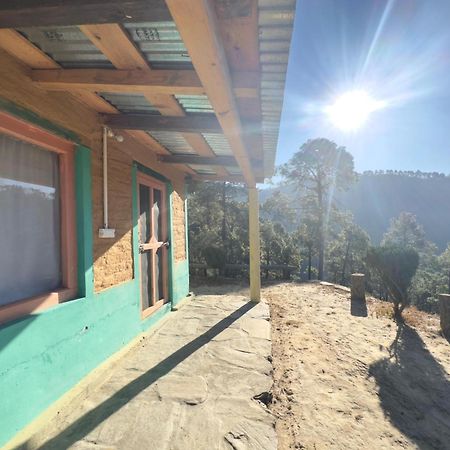 Joshi Cottage Binsar Exteriér fotografie
