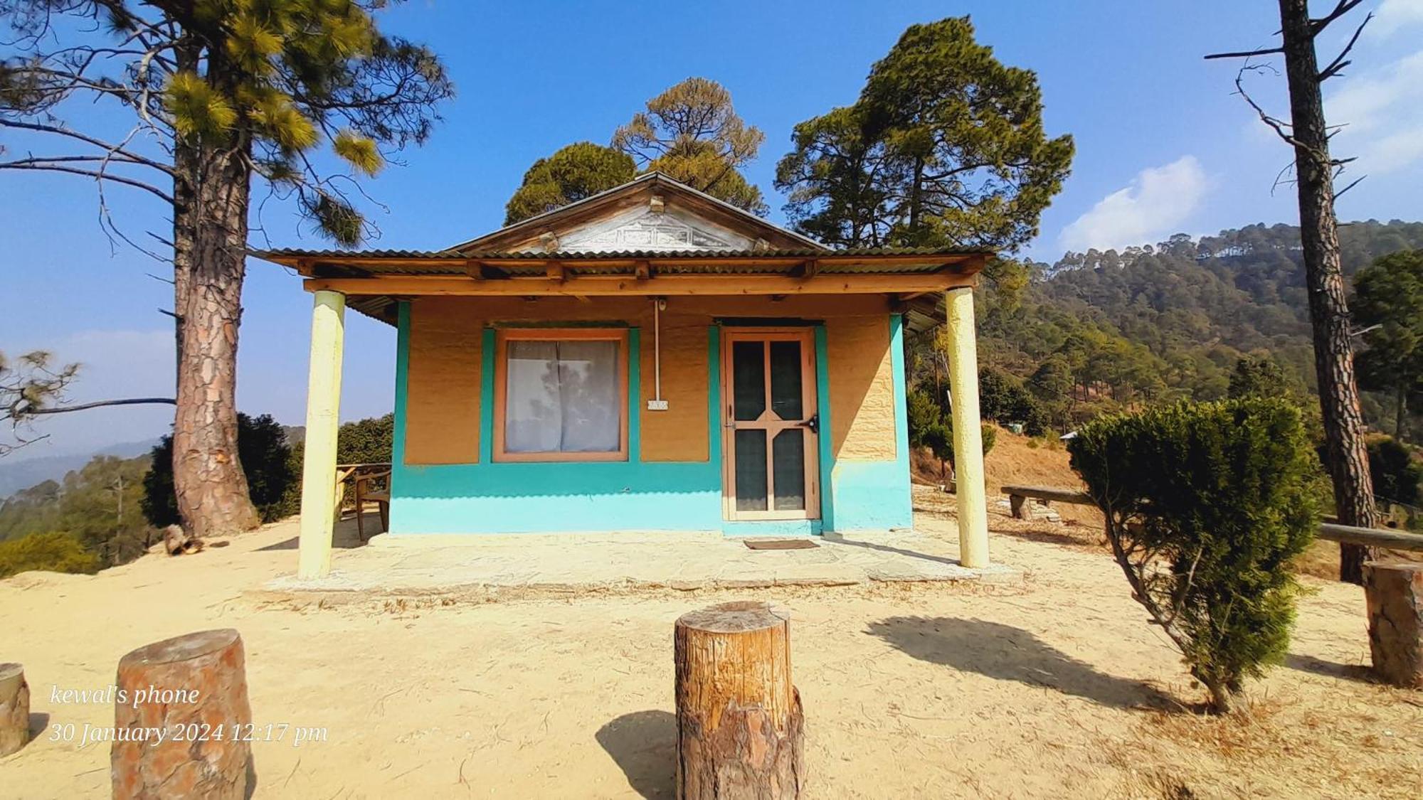 Joshi Cottage Binsar Exteriér fotografie
